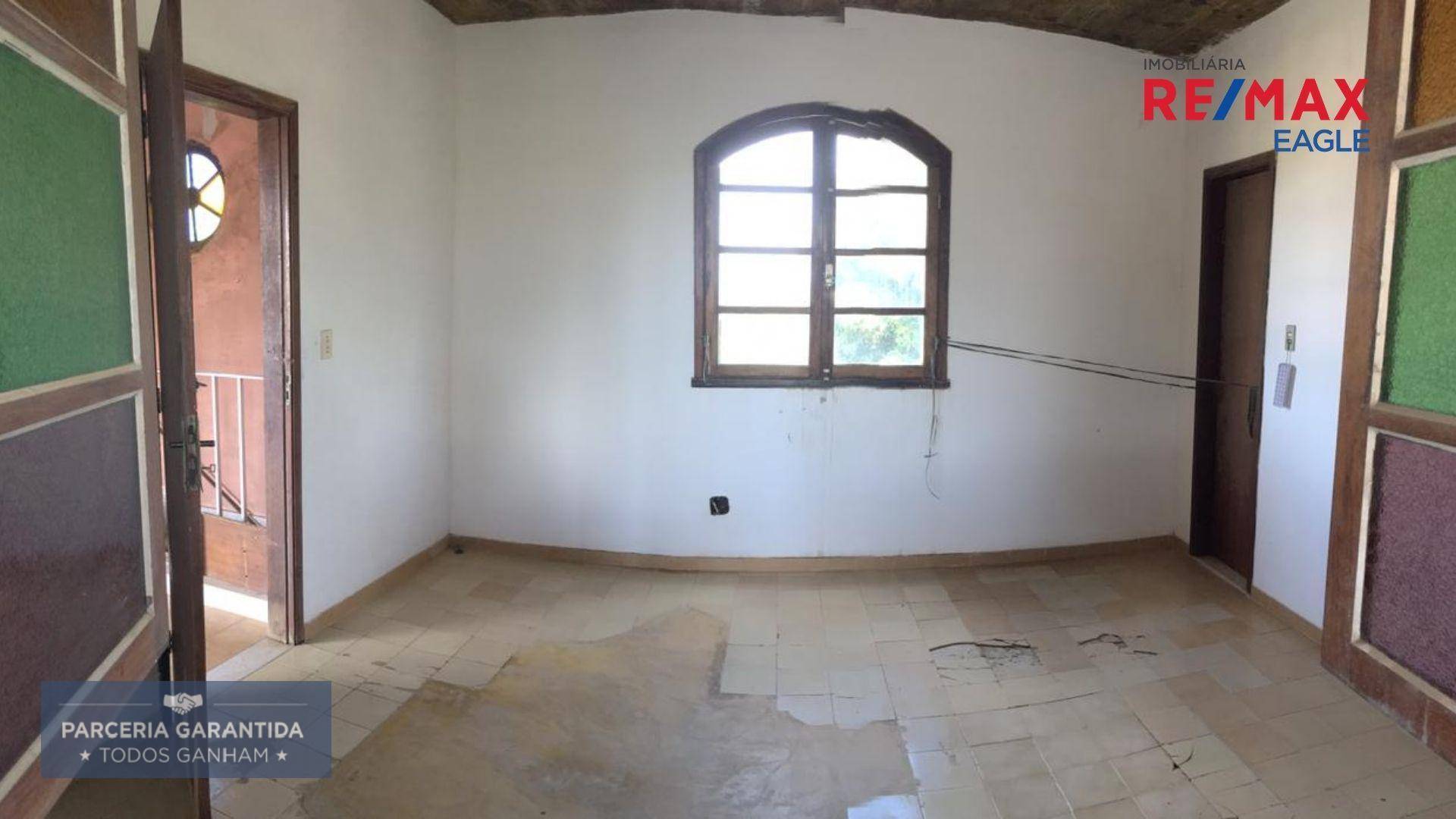 Chácara à venda com 5 quartos, 300m² - Foto 17