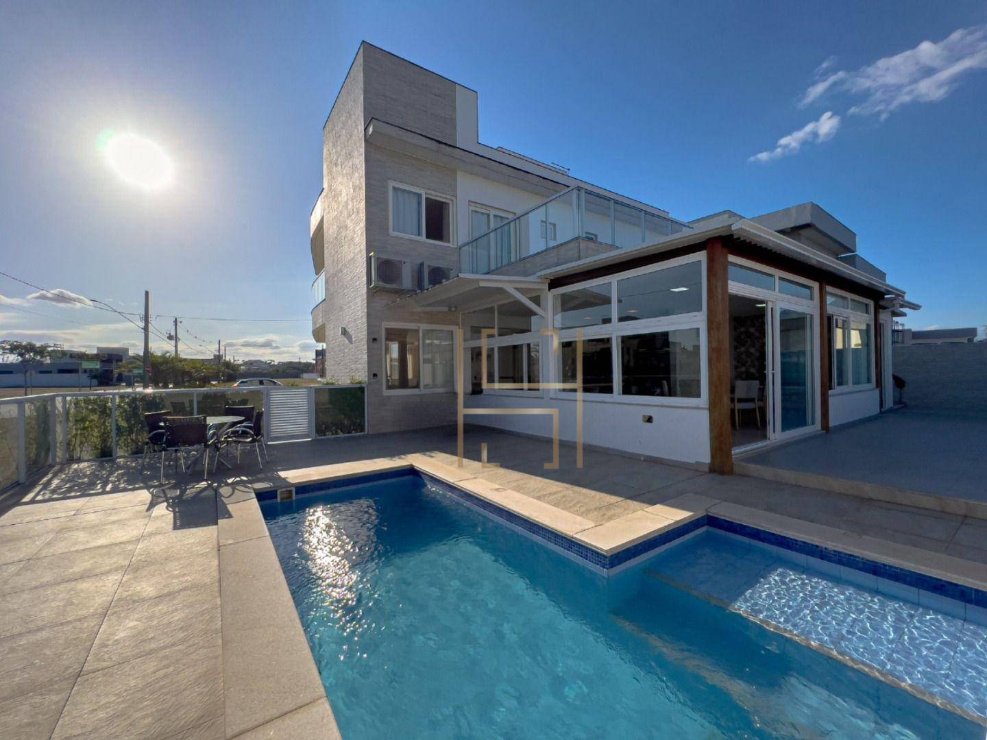 Casa de Condomínio, 4 quartos - Foto 1