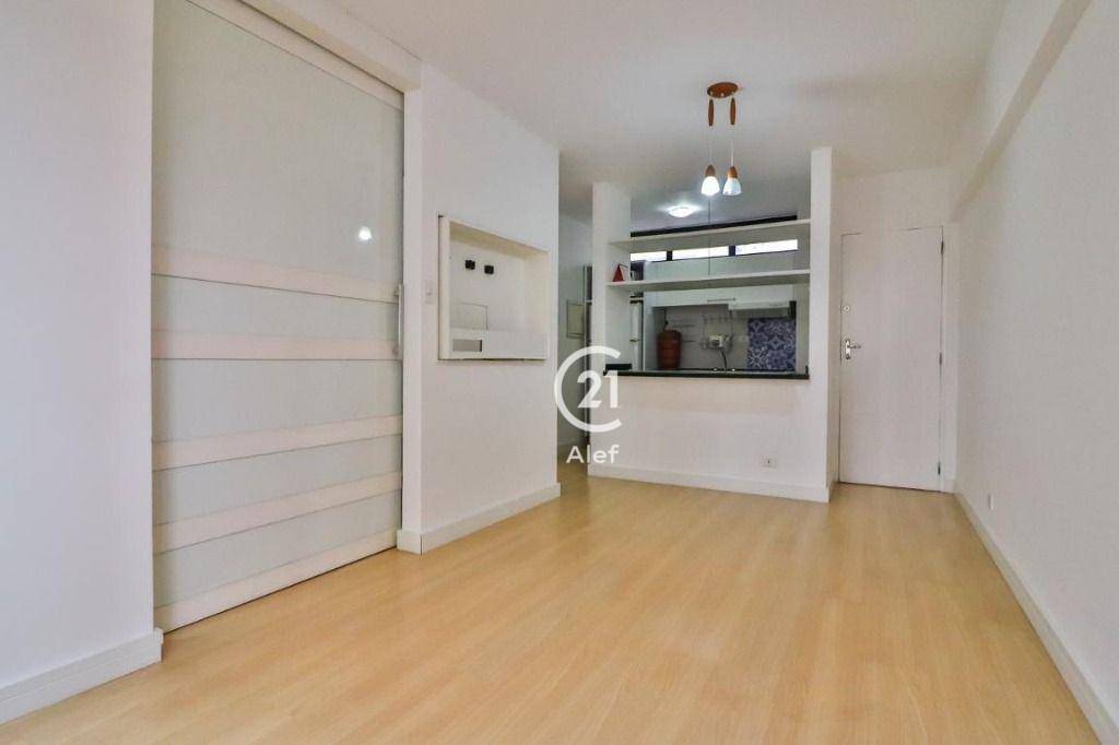 Apartamento à venda com 1 quarto, 40m² - Foto 4