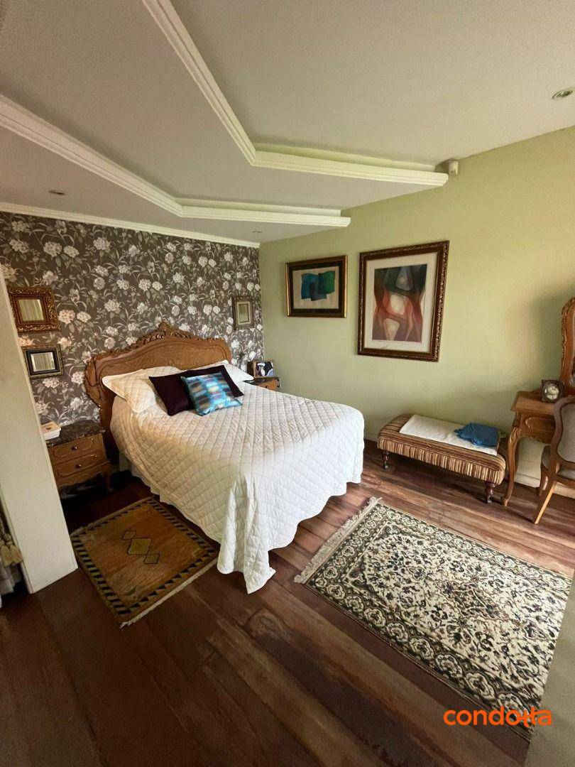 Casa para alugar com 4 quartos, 221m² - Foto 21