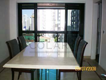 Apartamento para alugar com 4 quartos, 216m² - Foto 7