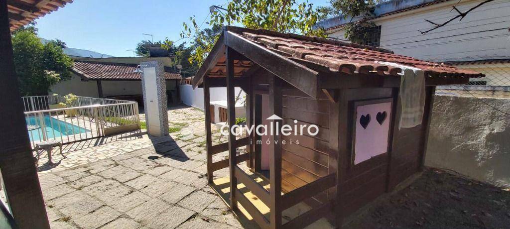 Casa à venda com 4 quartos, 190m² - Foto 11