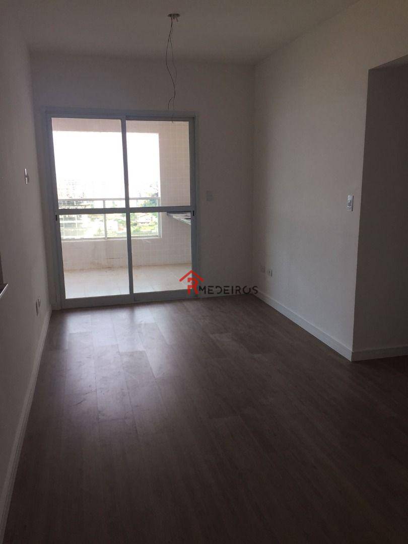 Apartamento à venda com 2 quartos, 74m² - Foto 5