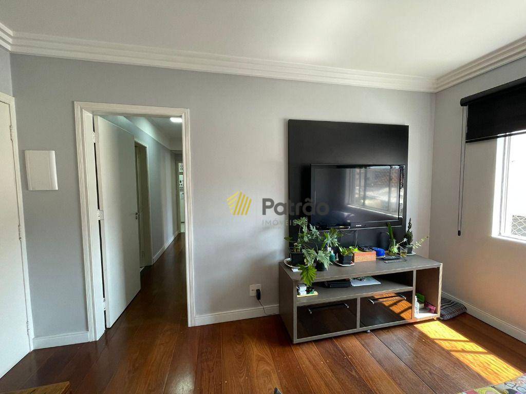 Apartamento à venda com 2 quartos, 72m² - Foto 1