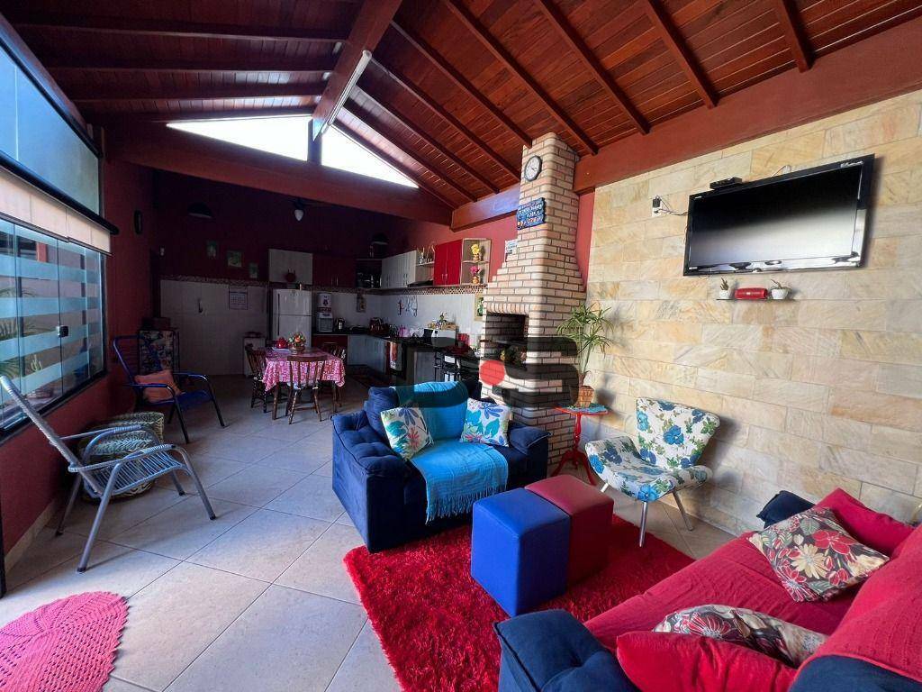 Casa à venda com 2 quartos, 196m² - Foto 12