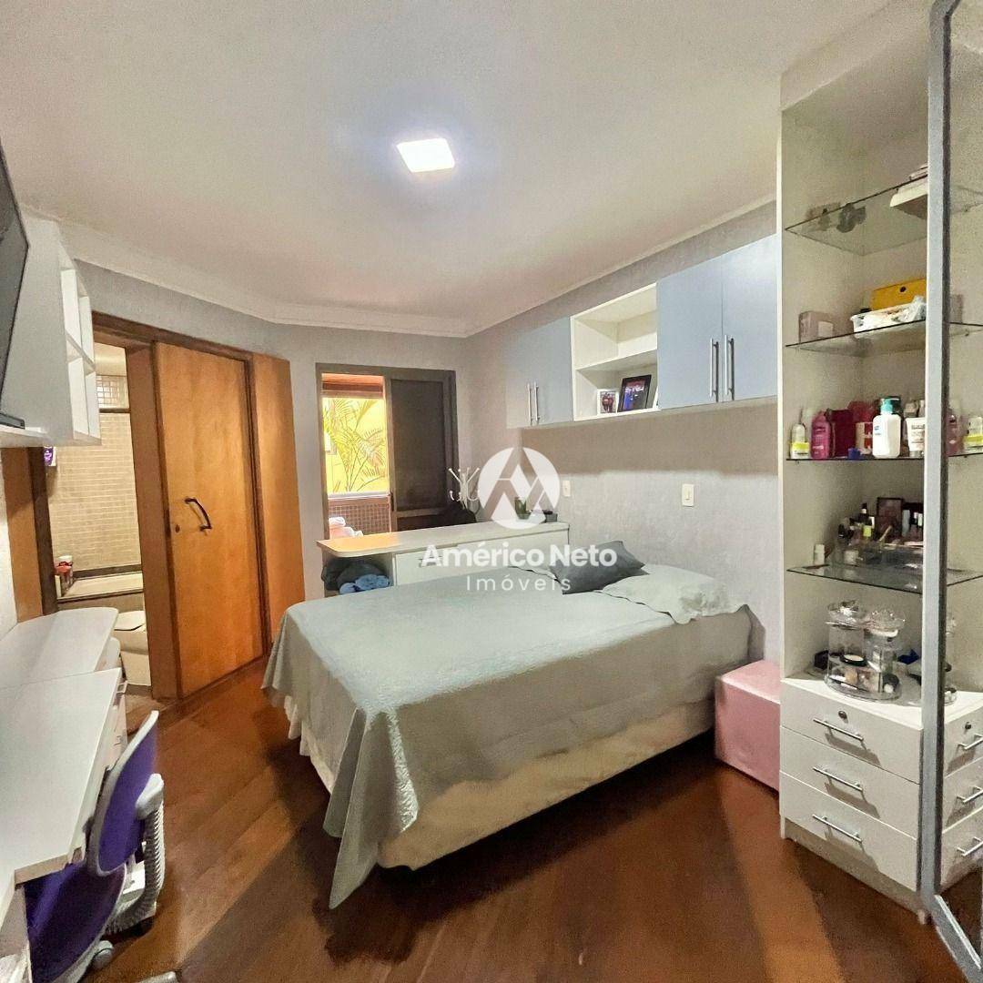 Apartamento à venda com 3 quartos, 197m² - Foto 26