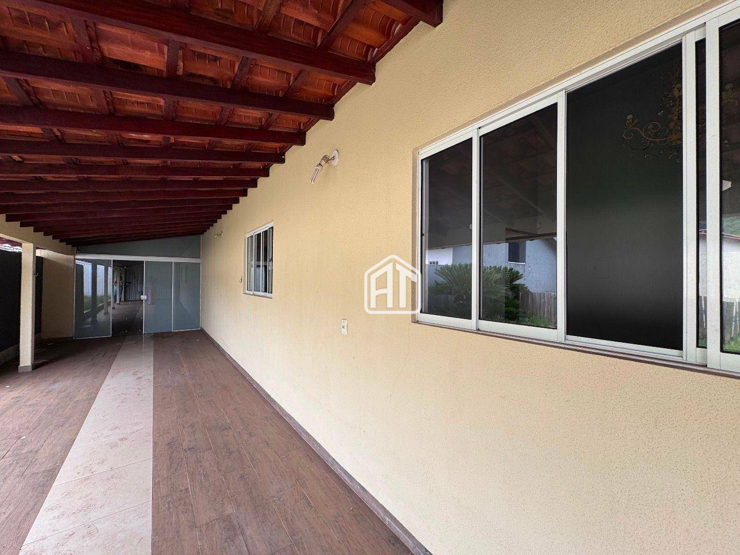 Casa à venda com 3 quartos, 288m² - Foto 10