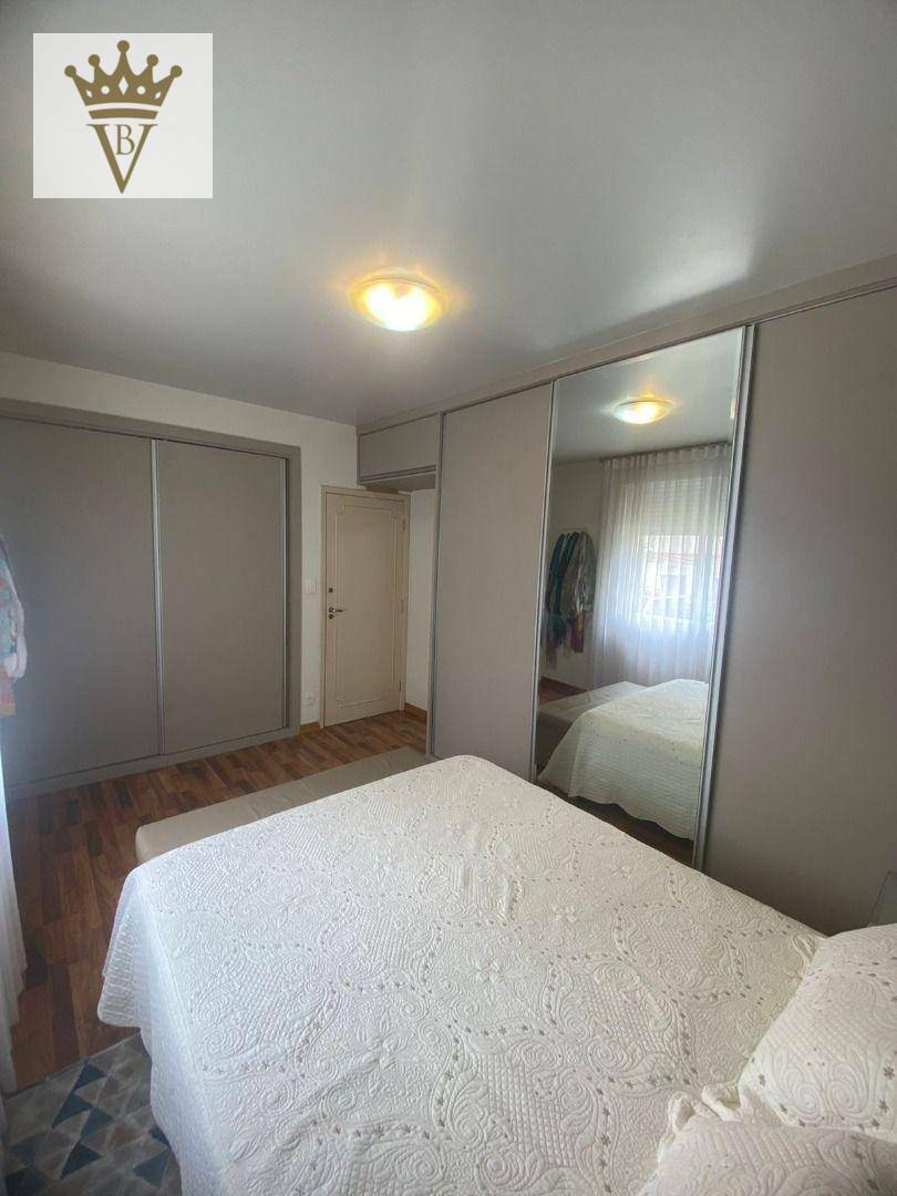 Apartamento à venda com 3 quartos, 140m² - Foto 18