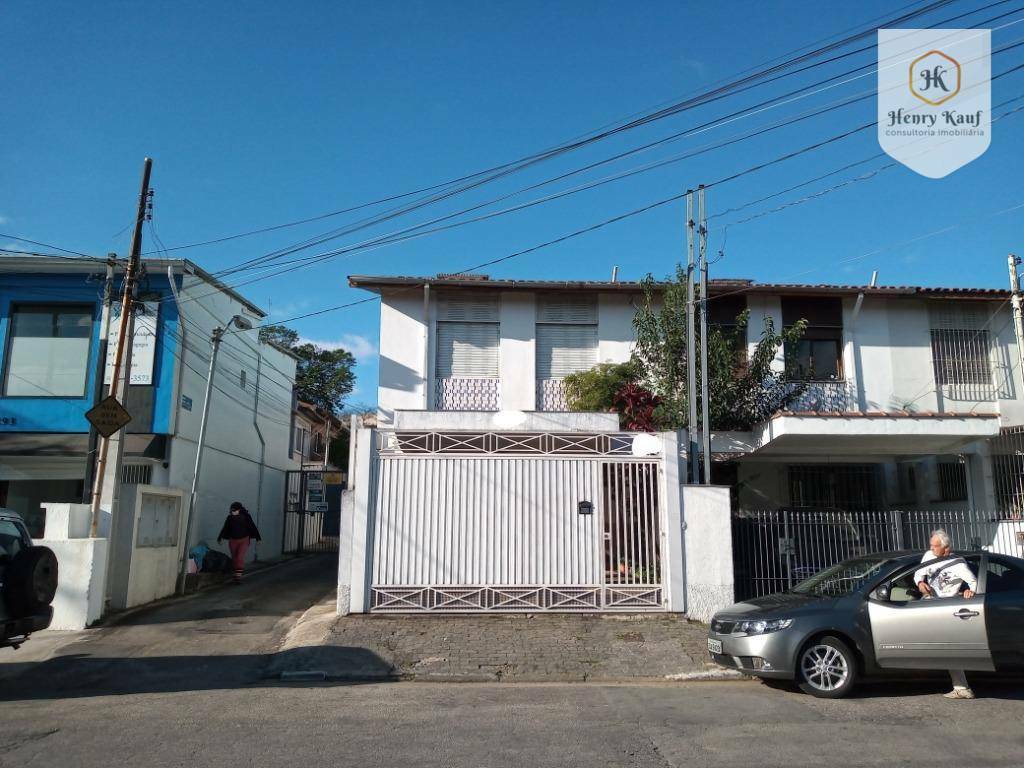 Sobrado à venda com 3 quartos, 110m² - Foto 1