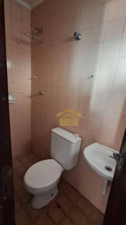 Sobrado para alugar com 3 quartos, 180m² - Foto 26
