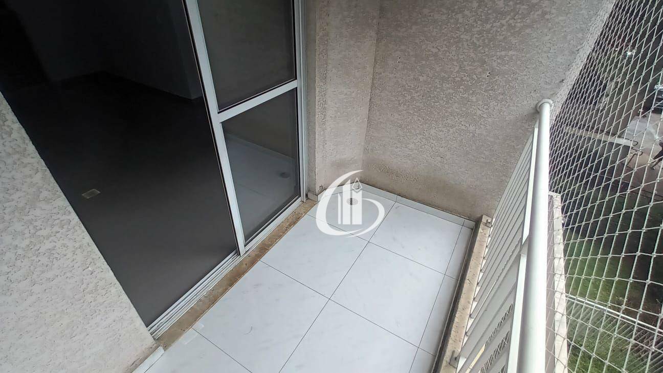 Apartamento para alugar com 2 quartos, 67m² - Foto 2