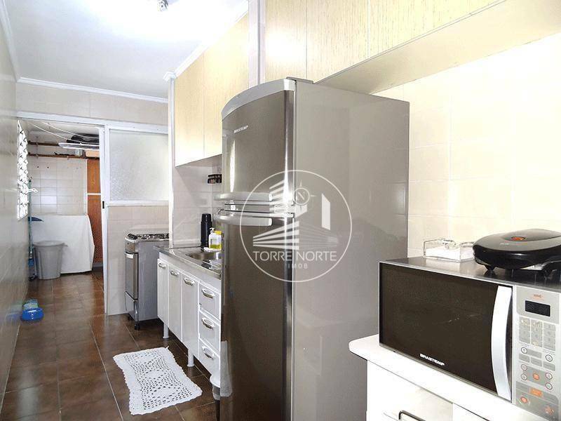 Apartamento à venda com 3 quartos, 78m² - Foto 4