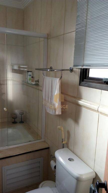 Apartamento à venda com 4 quartos, 200m² - Foto 25