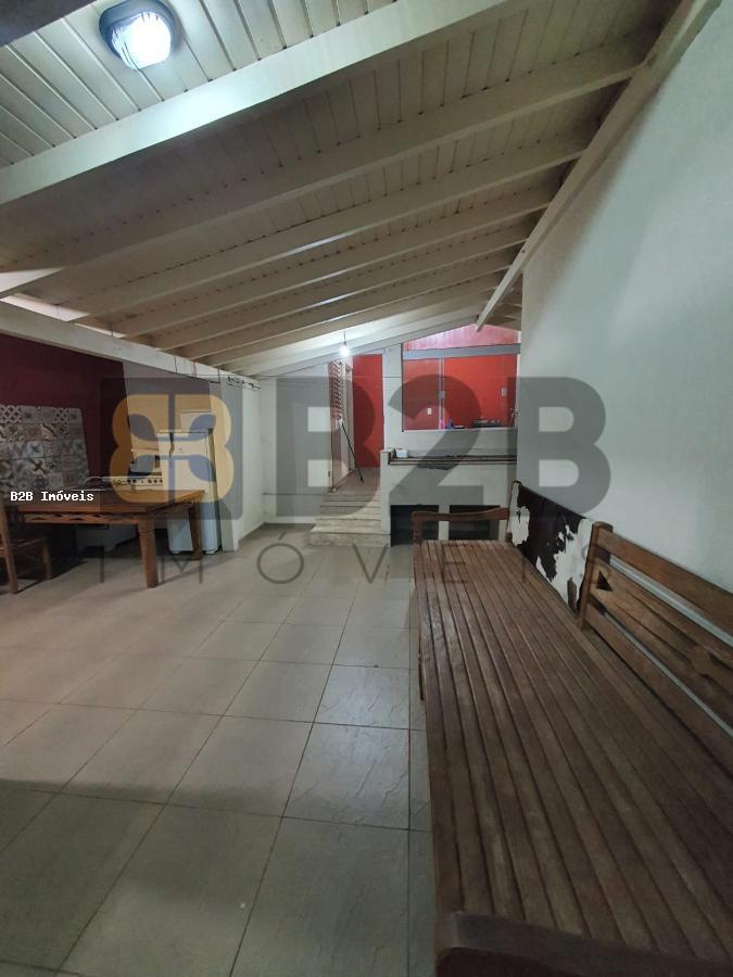 Casa à venda com 5 quartos, 158m² - Foto 37