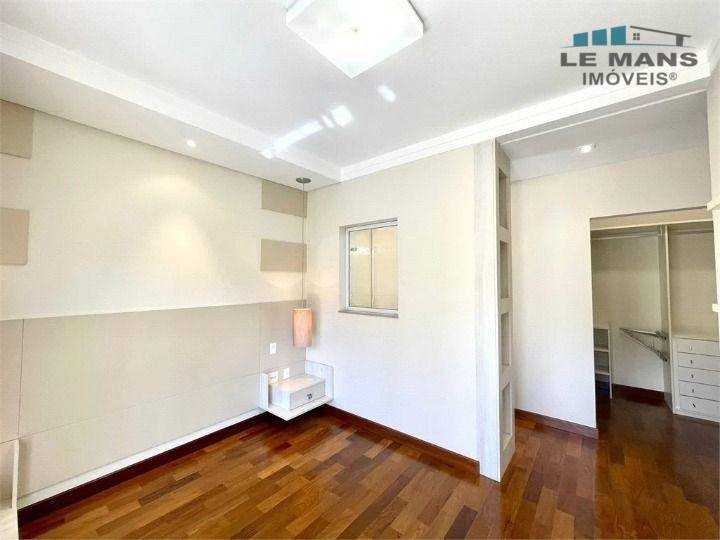 Casa de Condomínio à venda e aluguel com 4 quartos, 390m² - Foto 29