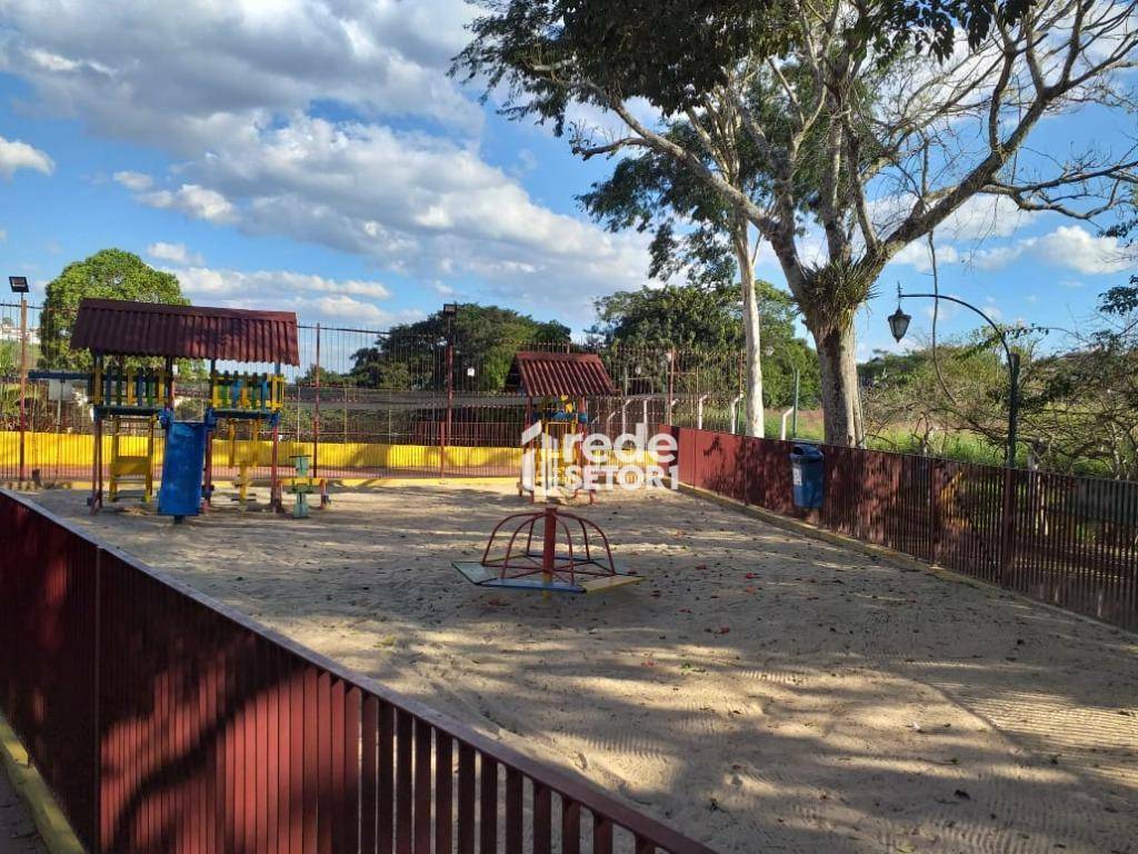 Casa de Condomínio à venda com 4 quartos, 612m² - Foto 47