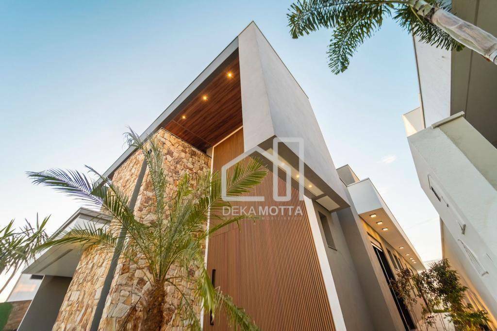 Casa à venda com 4 quartos, 230m² - Foto 12