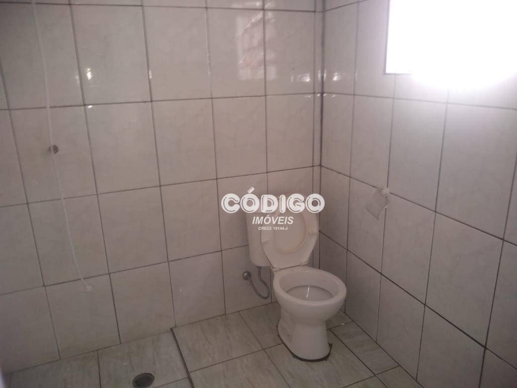 Casa para alugar com 1 quarto, 40m² - Foto 10