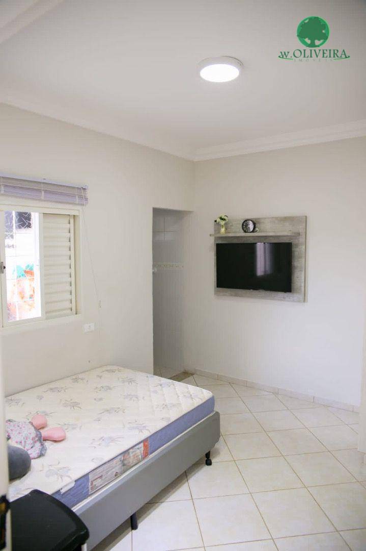 Sobrado à venda com 4 quartos, 242m² - Foto 14