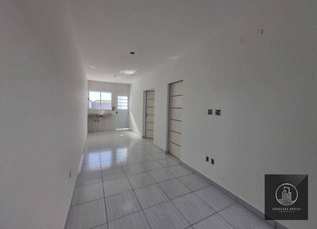 Casa à venda com 2 quartos, 49m² - Foto 4