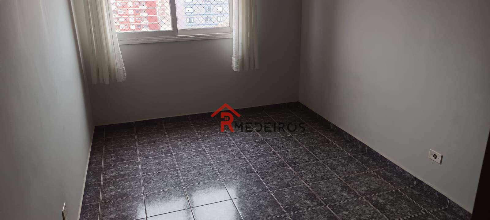 Apartamento à venda com 2 quartos, 65m² - Foto 11