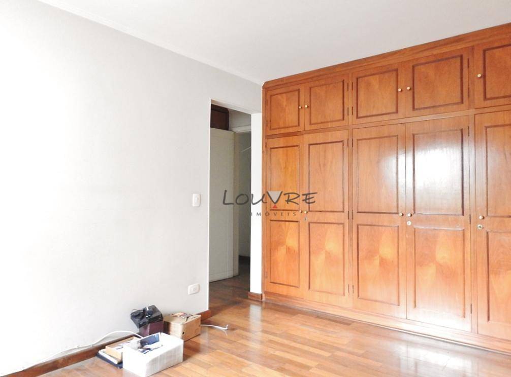 Apartamento à venda com 4 quartos, 206m² - Foto 7