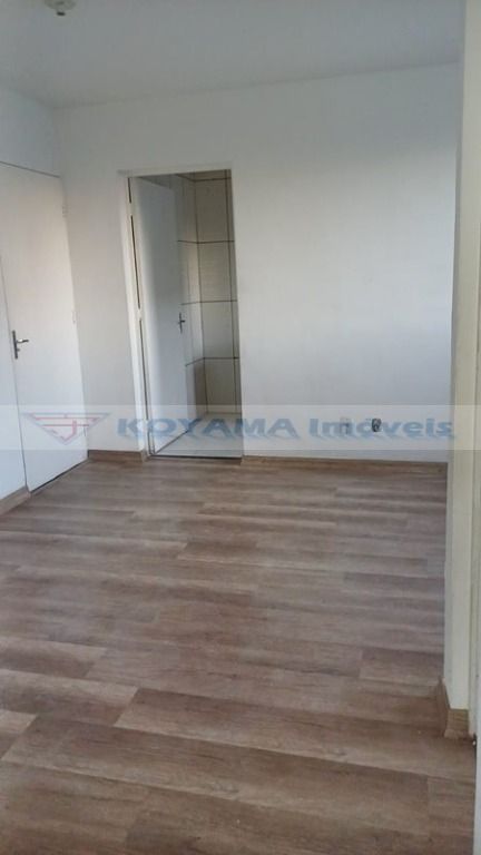 Apartamento à venda com 2 quartos, 48m² - Foto 2