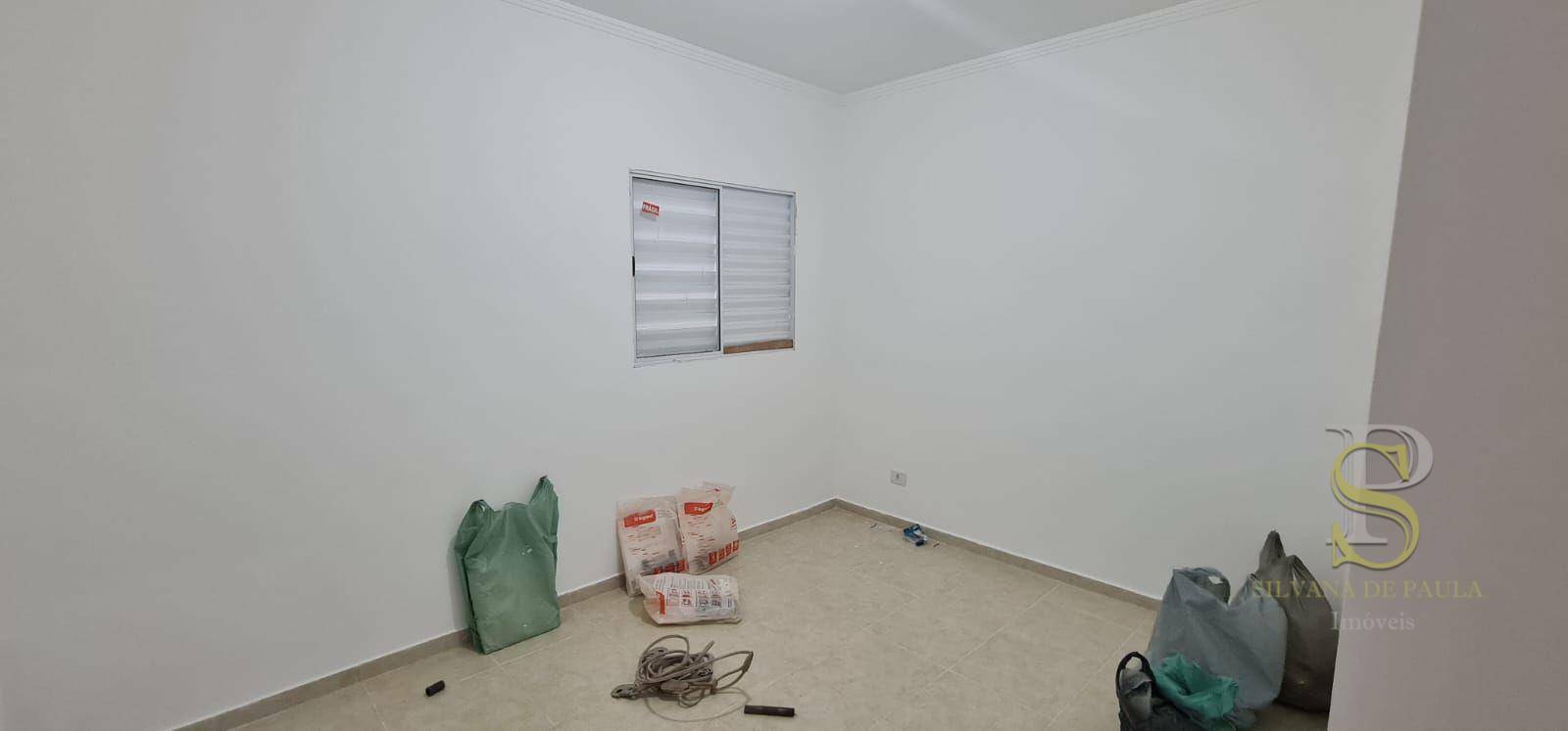 Casa à venda com 2 quartos, 61m² - Foto 13