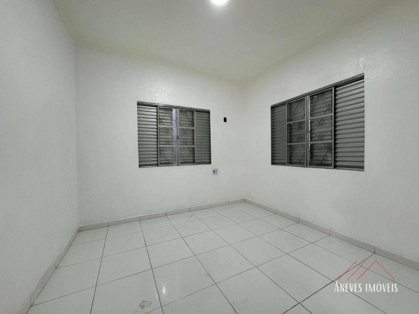 Casa para alugar com 5 quartos, 200m² - Foto 15