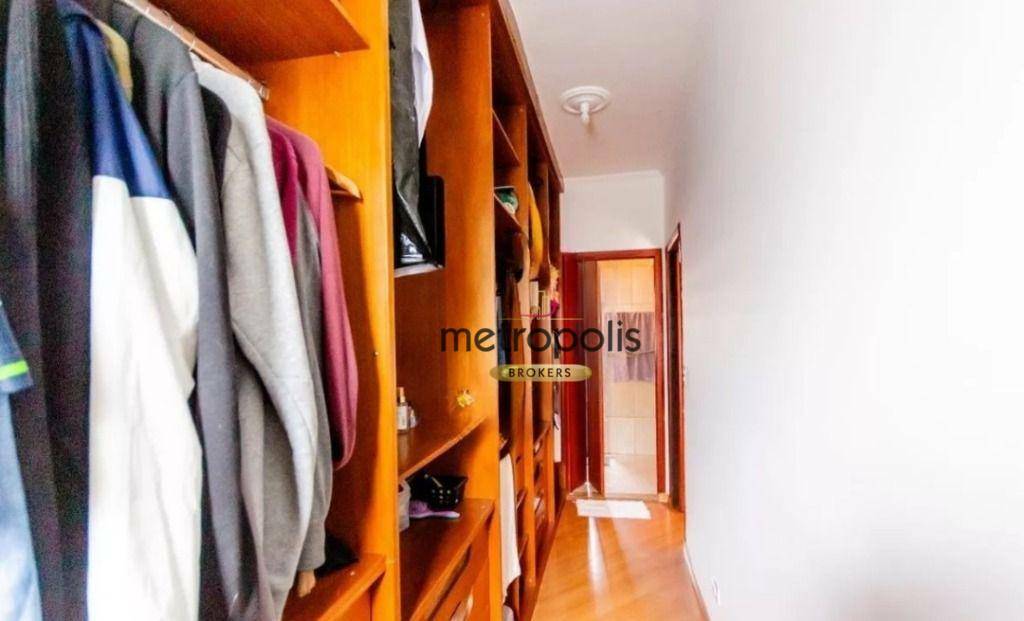 Casa à venda com 3 quartos, 241m² - Foto 22