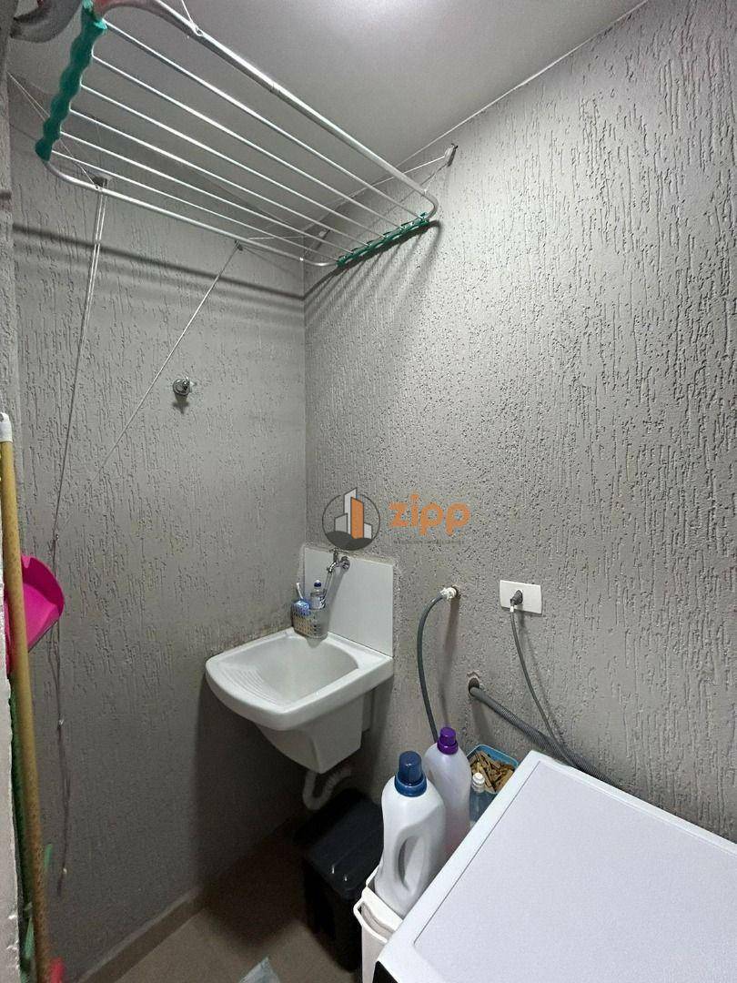 Apartamento à venda com 2 quartos, 42m² - Foto 32