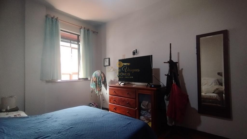 Apartamento à venda com 3 quartos, 131m² - Foto 10