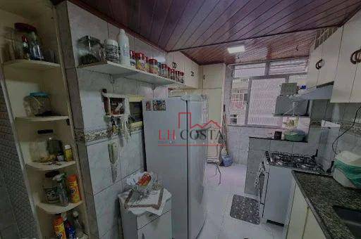 Apartamento à venda com 3 quartos, 90m² - Foto 12