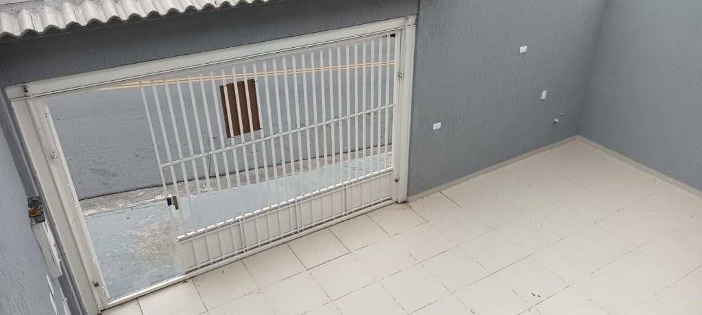 Sobrado à venda com 3 quartos, 100m² - Foto 14