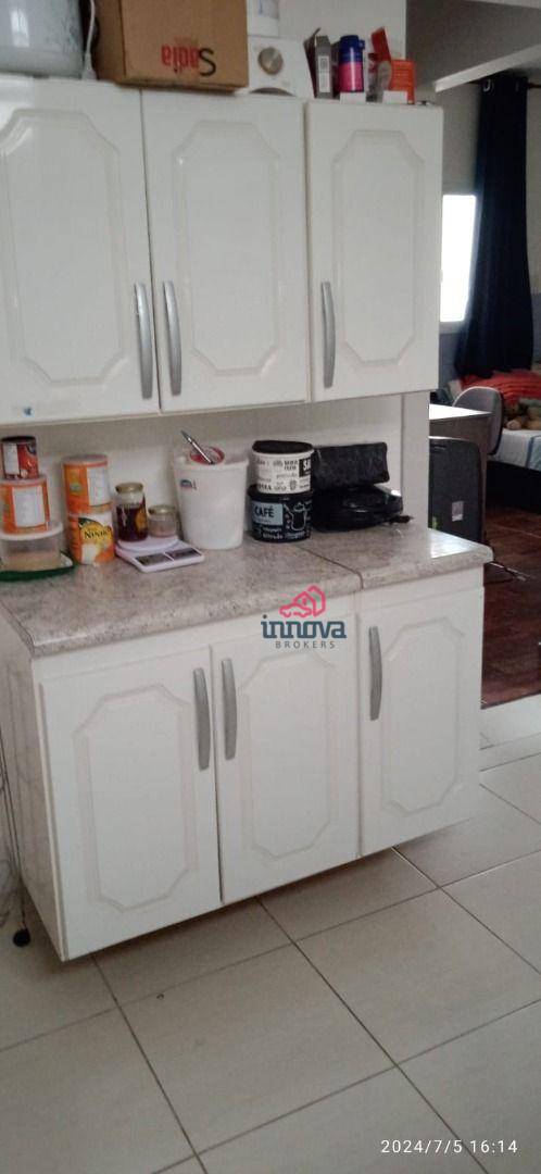 Apartamento à venda com 4 quartos, 200m² - Foto 5