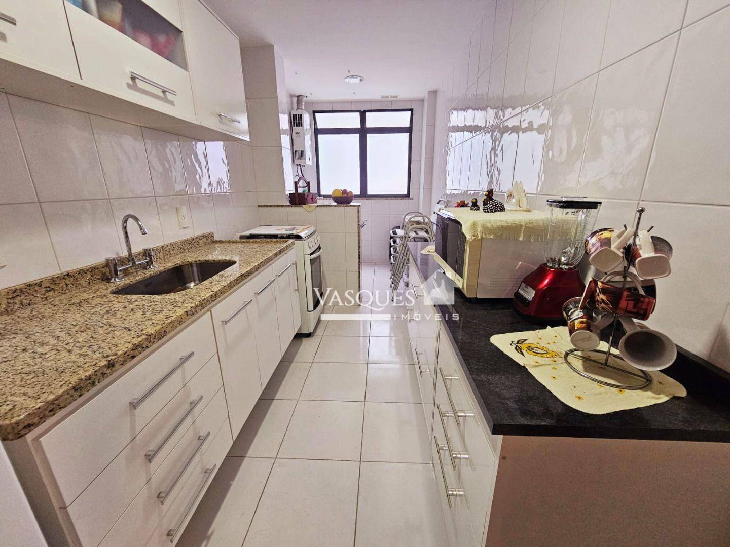 Apartamento à venda com 2 quartos, 63m² - Foto 14