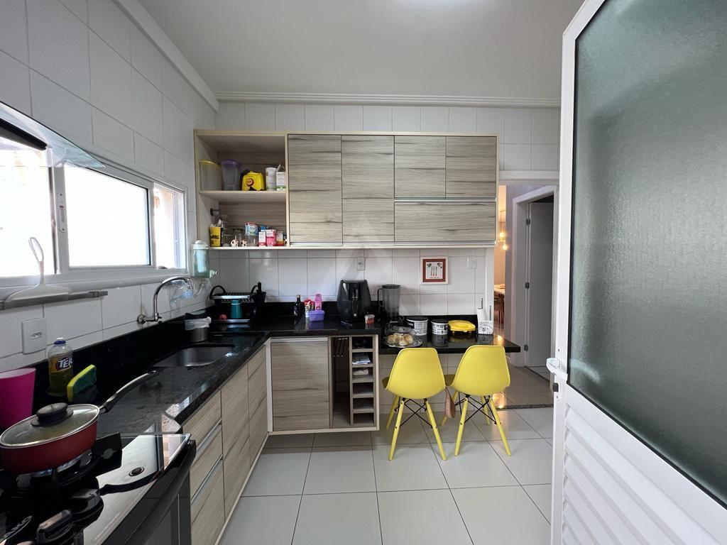 Casa de Condomínio à venda com 4 quartos, 127m² - Foto 14