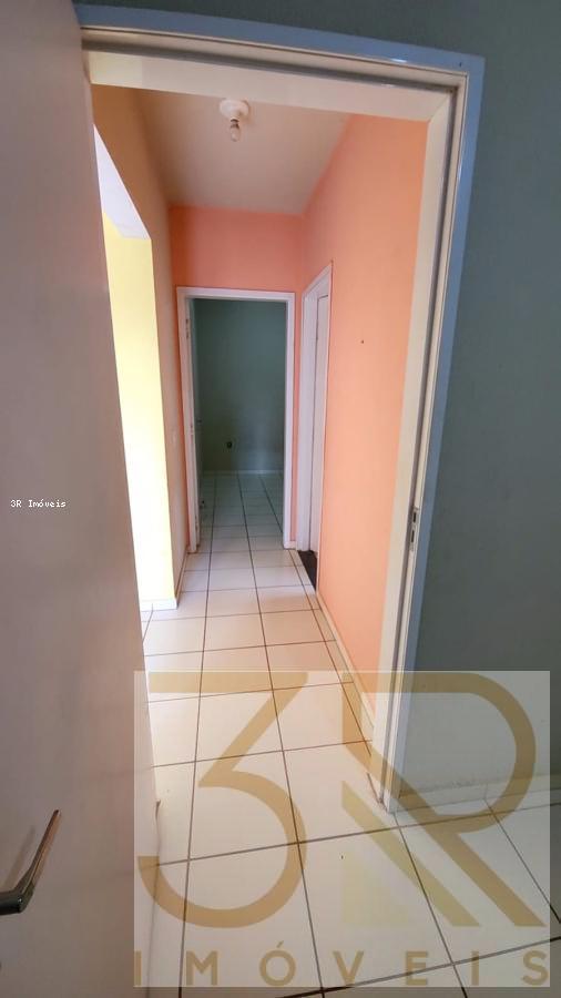 Casa à venda com 2 quartos, 160m² - Foto 5