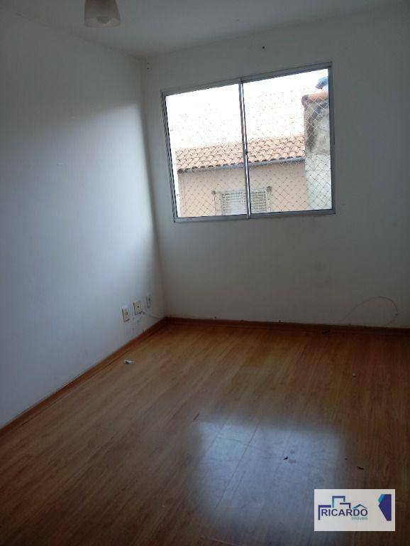 Apartamento à venda com 2 quartos, 57m² - Foto 1