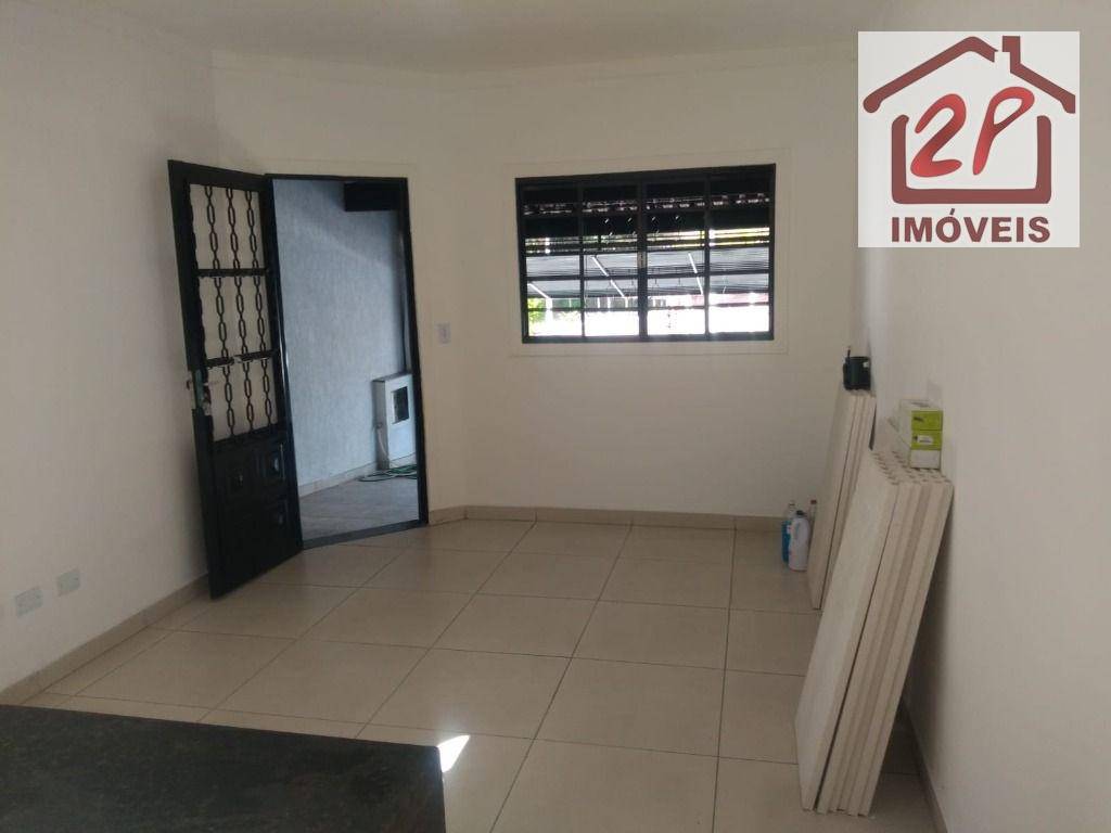 Casa à venda com 2 quartos, 104m² - Foto 4