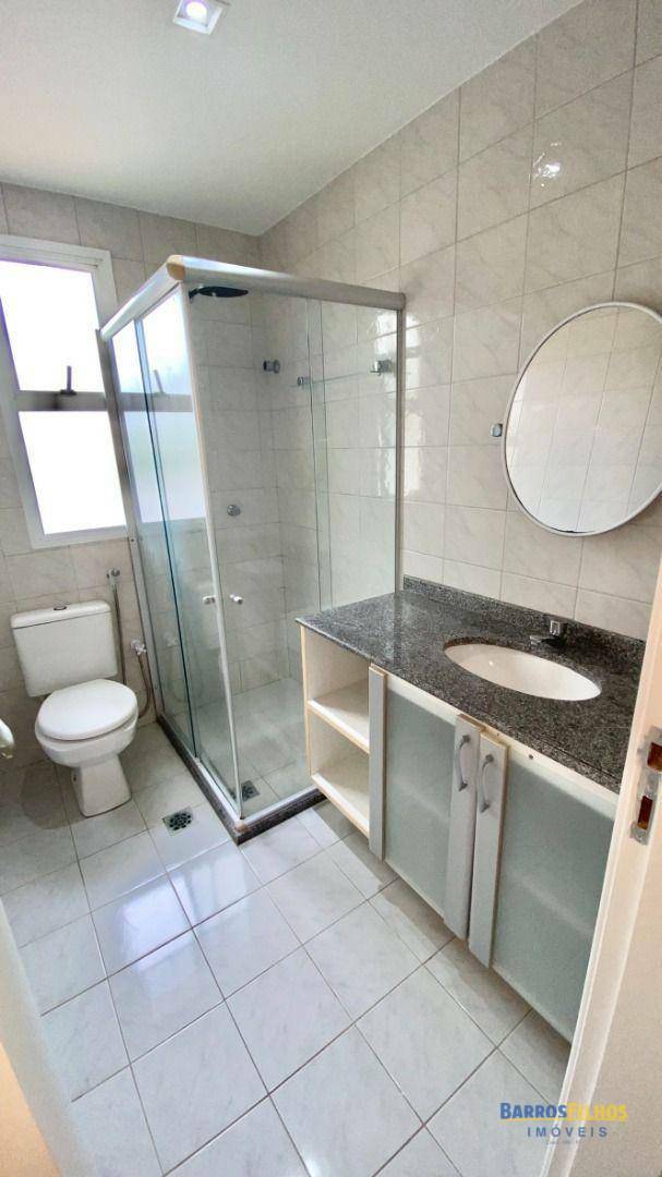 Casa de Condomínio à venda com 3 quartos, 240m² - Foto 20