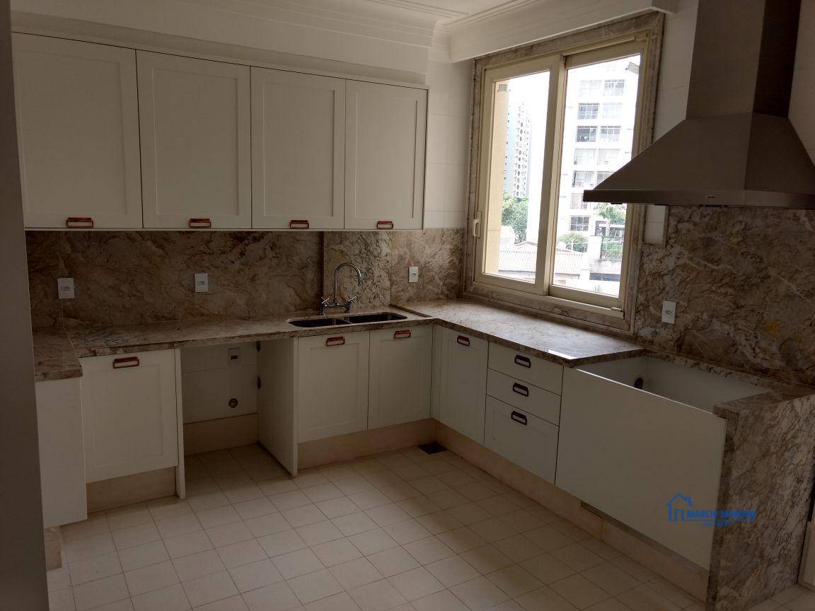 Apartamento à venda com 5 quartos, 711m² - Foto 35