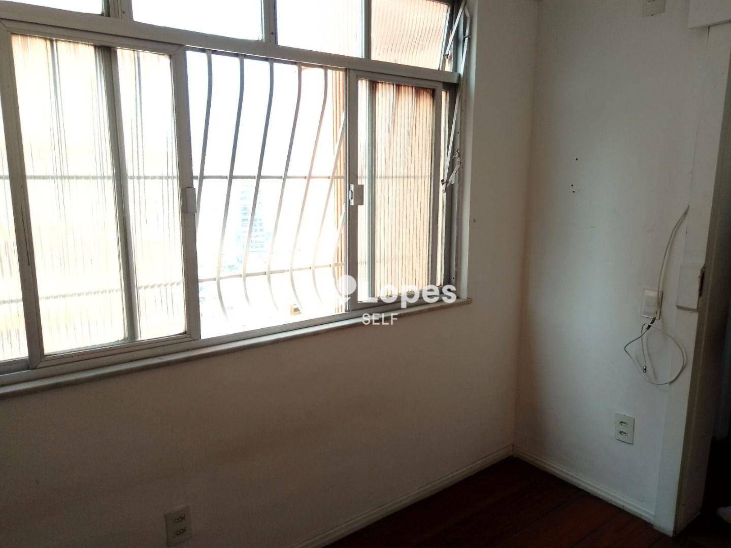 Apartamento à venda com 2 quartos, 57m² - Foto 4