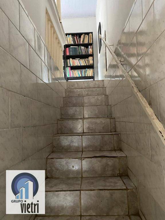 Casa à venda com 3 quartos, 180m² - Foto 3