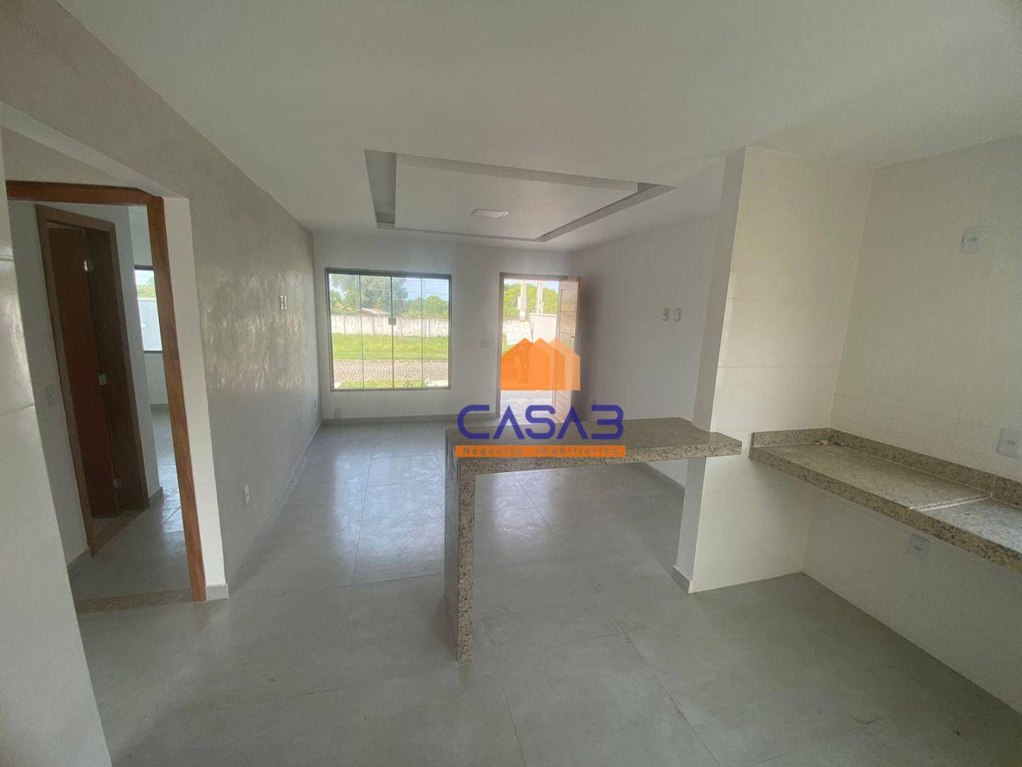 Casa à venda com 2 quartos, 70m² - Foto 6