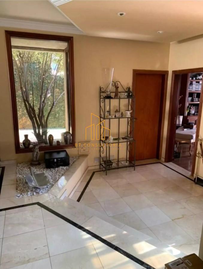 Casa de Condomínio à venda com 4 quartos, 640m² - Foto 2
