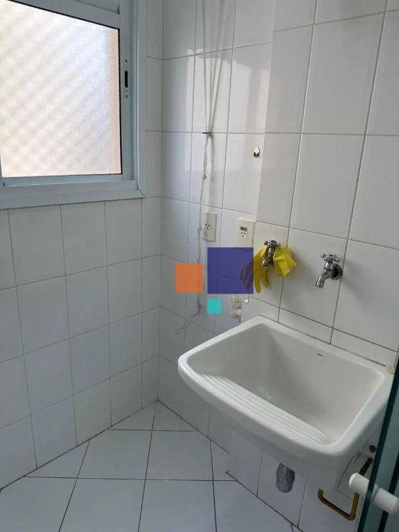 Apartamento para alugar com 1 quarto, 38m² - Foto 9