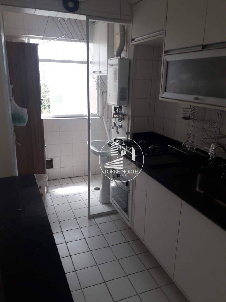 Apartamento para alugar com 3 quartos, 140m² - Foto 7