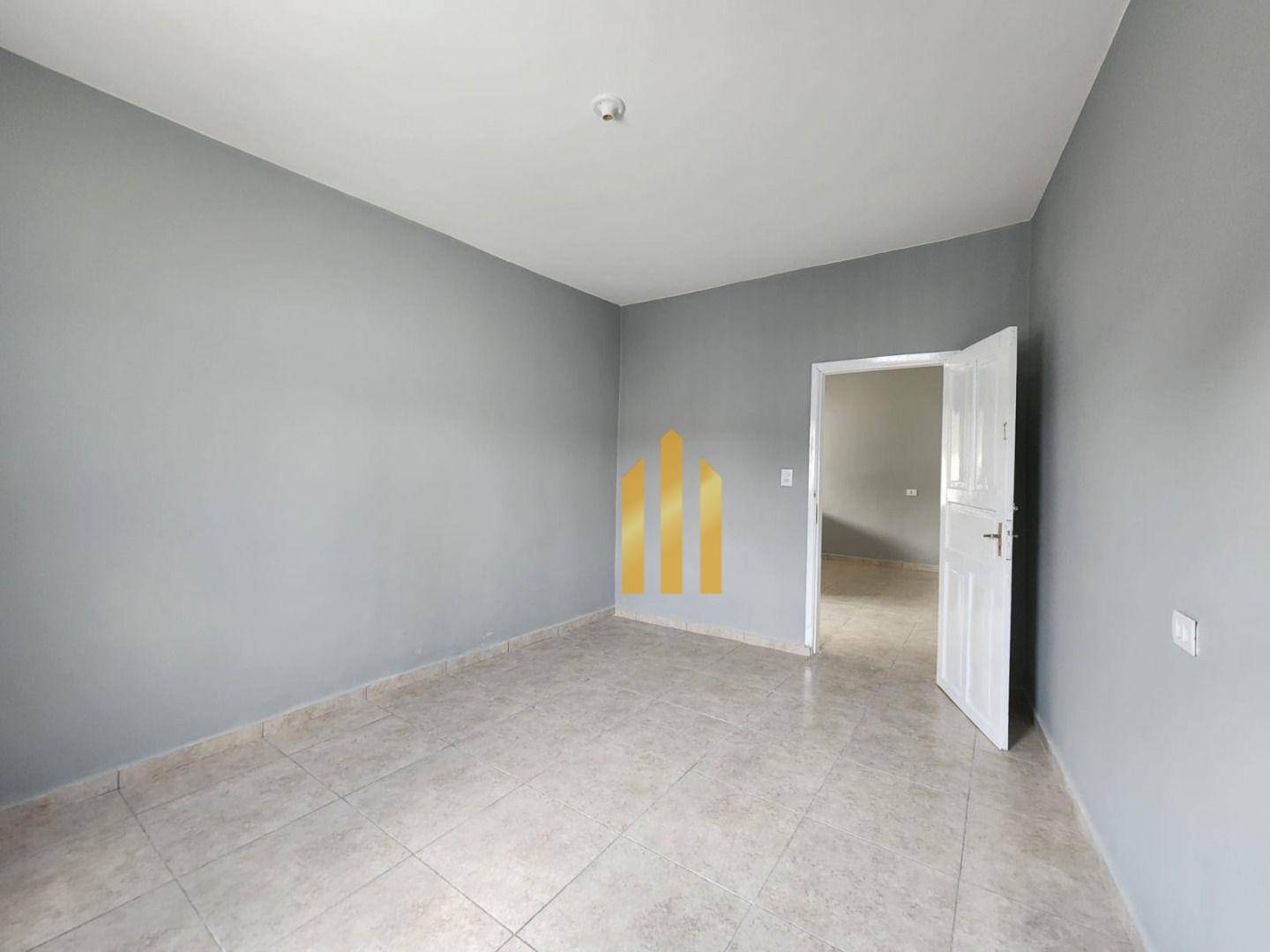 Casa para alugar com 1 quarto, 48m² - Foto 17