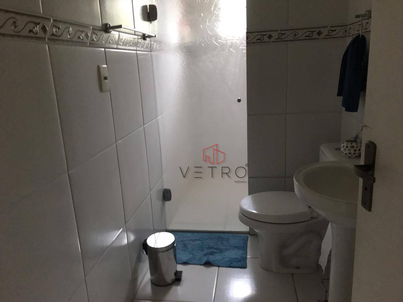 Casa de Condomínio à venda com 3 quartos, 220m² - Foto 5